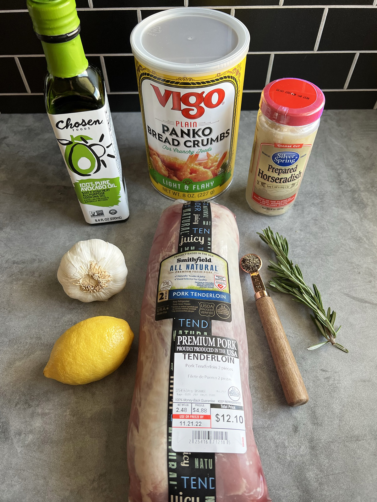 Ingredients to make horseradish crusted low sodium pork tenderloin