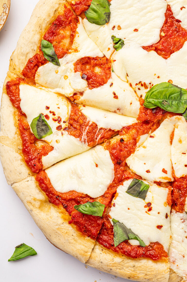 The best Margherita pizza recipe.