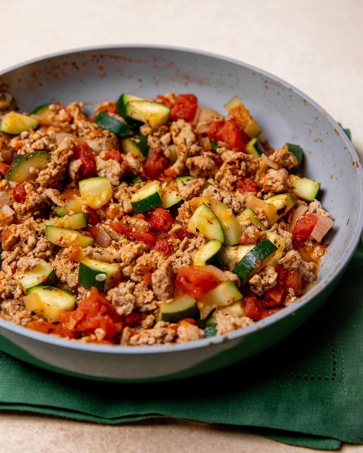 Filling for low-sodium stuffed peppers in a pastel blue bowl.